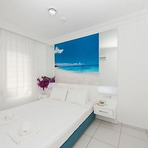 Standard Zimmer mit Kingsize-Bett